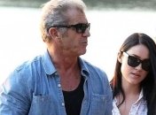 Мэл Гибсон напал на женщину-фотографа в Австралии