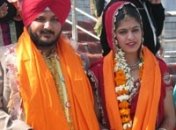 Молодоженам платят за отсутствие детей