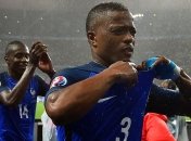 Легендарный защитник МЮ объявил о завершении карьеры