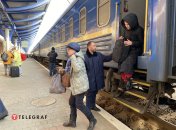 NYT: росія не випадково бомбардує мирні міста, спрямовуючи потік біженців до Європи