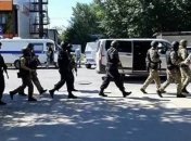 У Росії чоловік захопив банк, погрожуючи рюкзаком з проводами: це майже спрацювало