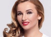 Анфиса Чехова опубликовала фото со своими друзьями