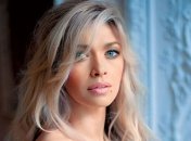 Дочь Веры Брежневой точь-в-точь похожа на маму в детстве 