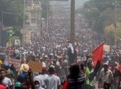 В ходе протестов на Гаити погибли два человека