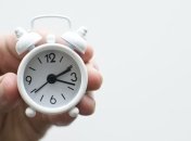 Что нужно знать о переводе часов на зимнее время в Украине