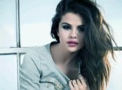 Селена Гомес представила эмоциональный видеоклип (Видео)