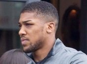 Джошуа показался с синяком после боя с Кличко