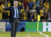 Моуриньо пожелал всем английским клубам, кроме "Арсенала", выйти в плей-офф ЛЧ