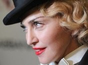 Мадонна носит во рту 24 бриллианта (Фото) 