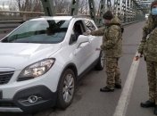 Температурний скринінг проводять на східному і західному кордонах України