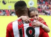 Как футбольная Англия прощалась с малышом Брэдли Лоури