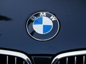 Компания BMW опубликовала первое изображения нового автомобиля 