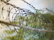 В Одессе две девушки ранили и ограбили иностранца