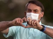 У президента Бразилии, который переболел коронавирусом, в легких обнаружили "плесень"