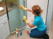 Мытье душевой кабины