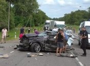 Тройное ДТП возле Бродов: пострадавшего ребенка авиацией доставили в Киев 