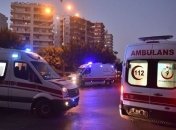 В Турции автобус с туристами столкнулся с грузовиком, есть пострадавшие