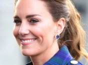 "Спасибо вам за все, что вы делаете": герцогиня Кембриджская вакцинировалась от коронавируса