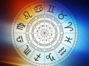 Гороскоп на сегодня 14 января: Скорпионам стоит быть осторожнее на работе, а у Раков хорошее время для знакомств