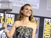 "Тор: Любовь и гром": героиня Натали Портман поборется с раком груди