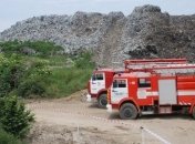 Пожар на свалке под Львовом планируют потушить в четверг