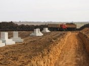 Бирюков рассказал о строительстве бригадного лагеря на полигоне Широкий Лан