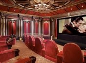 В Китае открылся новый кинотеатр для слепых 