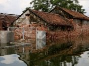 Сильное наводнение во Вьетнаме: погибли более десятка людей