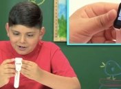 Забавная реакция детей на Apple Watch (Видео)