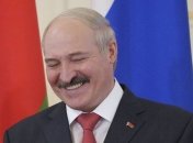 Лукашенко впервые прокомментировал слухи о своей болезни