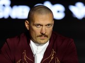Пока семья Усика была за границей, их дом под Киевом пострадал