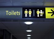 Как выжить в общественной уборной, когда с вами дети