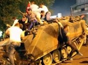 Число жертв попытки переворота в Турции достигло 60