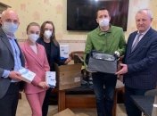 Клуб первой лиги помог медикам Хмельницкой и Тернопольской области