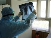 В Украине - свыше двух тысяч новых случаев COVID-19