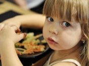 Как приучить ребенка к правильному питанию?