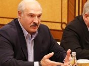 "У нас есть картошка": Лукашенко нашел замену гречке на время пандемии 