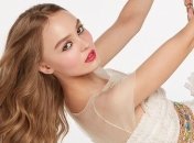 20-летняя дочь Джонни Деппа очаровала своей красотой