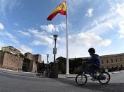 В Испании за сутки количество смертей от коронавируса снова снизилось