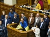 Рада рассмотрела почти 250 поправок к медицинской реформе и закрылась