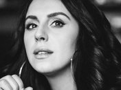 Джамала показала милое фото с сестрой и мужем