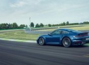 Porsche официально представил новый 911 Turbo