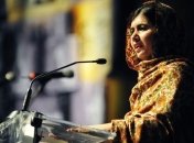 Пакистанскую школьницу Малалу Юсуфзаи наградил Европарламент