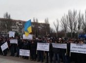 Работники "Запорижжяоблэнерго" бастуют из-за невыплаты зарплаты