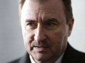 Попова удивили неухоженные могилы 