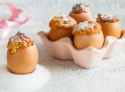 Пасхальные кексы в яичной скорлупе