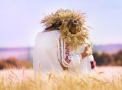 Украинки, мама и дочь