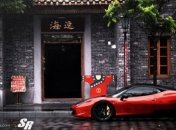 Суперкар Chrome Red Ferrari 458 Italia (Фото)