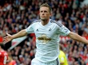 АПЛ. "Манчестер Юнайтед" уступил дома "Суонси"