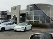 Tesla буде судитися з округом Аламеда за право почати роботу